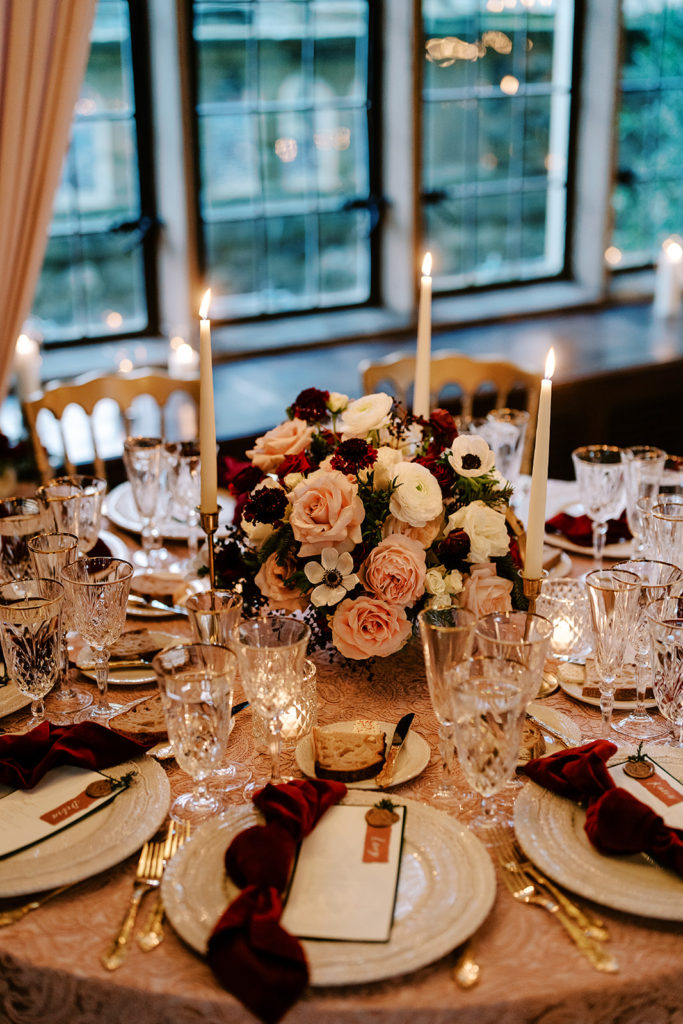 floral arrangement for wedding reception tables